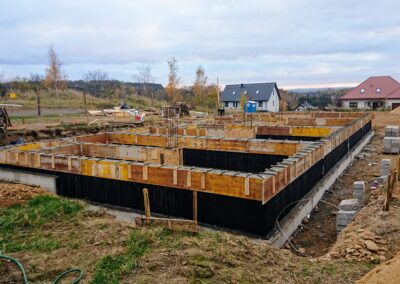 wylany wieniec ścian fundamentowych 15.11.2024