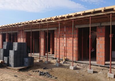 gotowy szalunek stropowy daszków - 21.02.2025