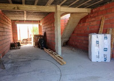 A2 widok od tarasów - segmenty już bez podpór szalunków 28.04.2025