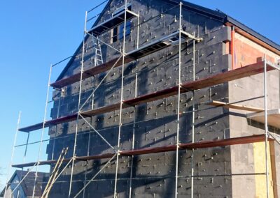 ocieplenie budynku od strony lewej - 19.12.2025